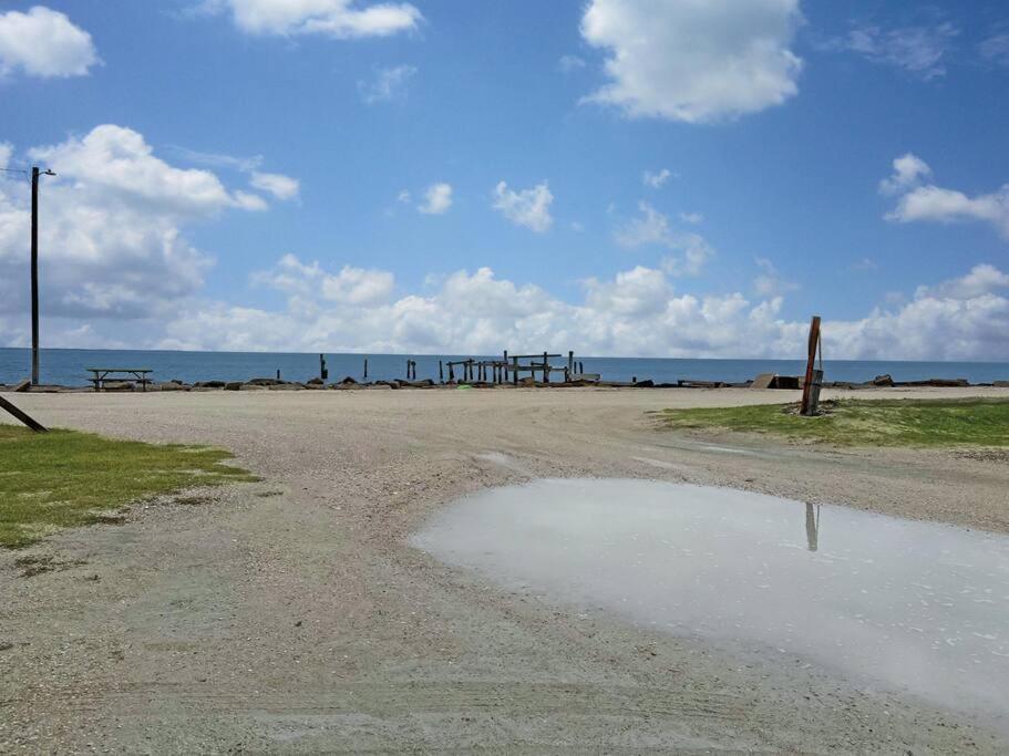 The Bayshore At Magnolia Beach! *